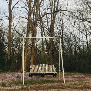 Meet your Posher, Robin